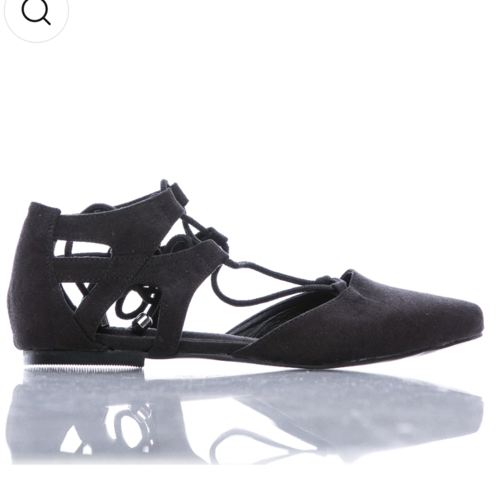 Dance shoes